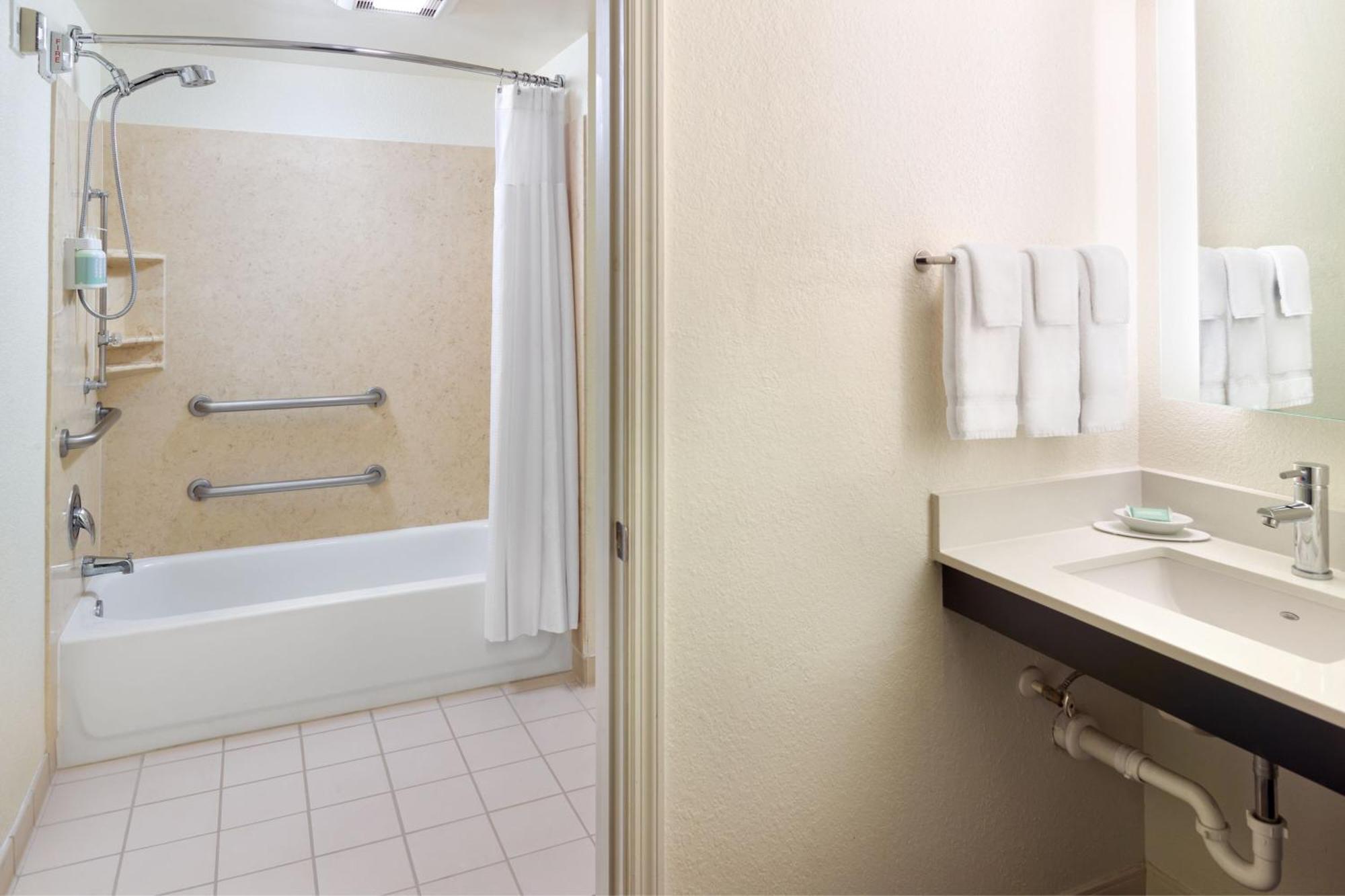 Residence Inn By Marriott Orlando At Seaworld Williamsburg Bagian luar foto